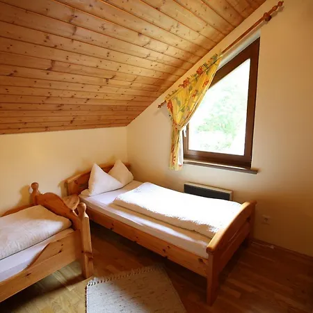 Unterbergen Apartmán *